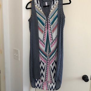 Sleeveless print dress
